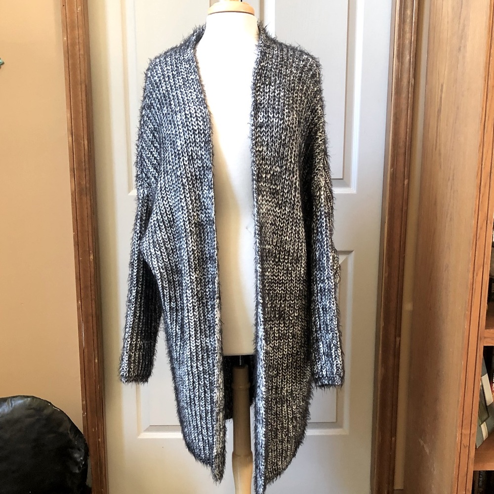 Akira Chicago Red Label Sweater Coat